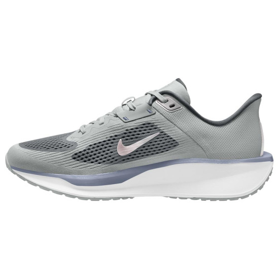 Nike Quest 6